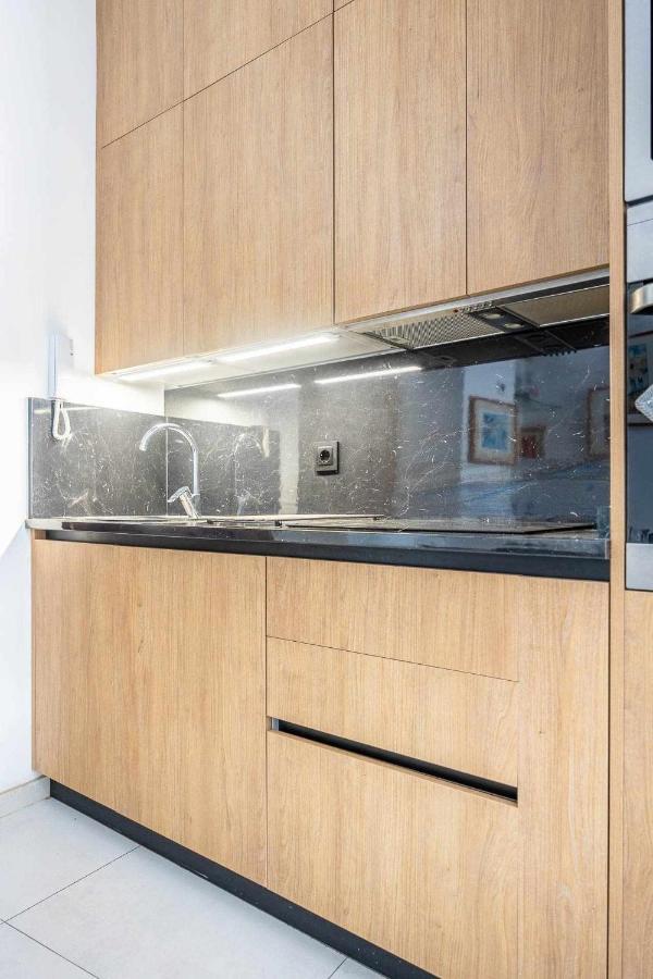 Comfy Away - Apartamento Exclusivo Mercado De Triana Con Balcon Sevilla Buitenkant foto