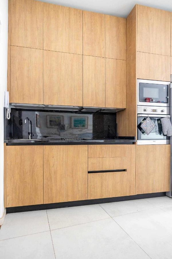 Comfy Away - Apartamento Exclusivo Mercado De Triana Con Balcon Sevilla Buitenkant foto