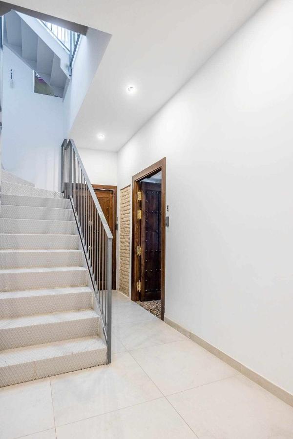 Comfy Away - Apartamento Exclusivo Mercado De Triana Con Balcon Sevilla Buitenkant foto